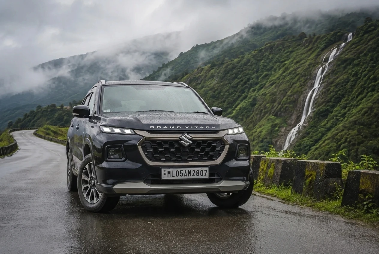 Grand Vitara 4 seater prepared for a mountain road