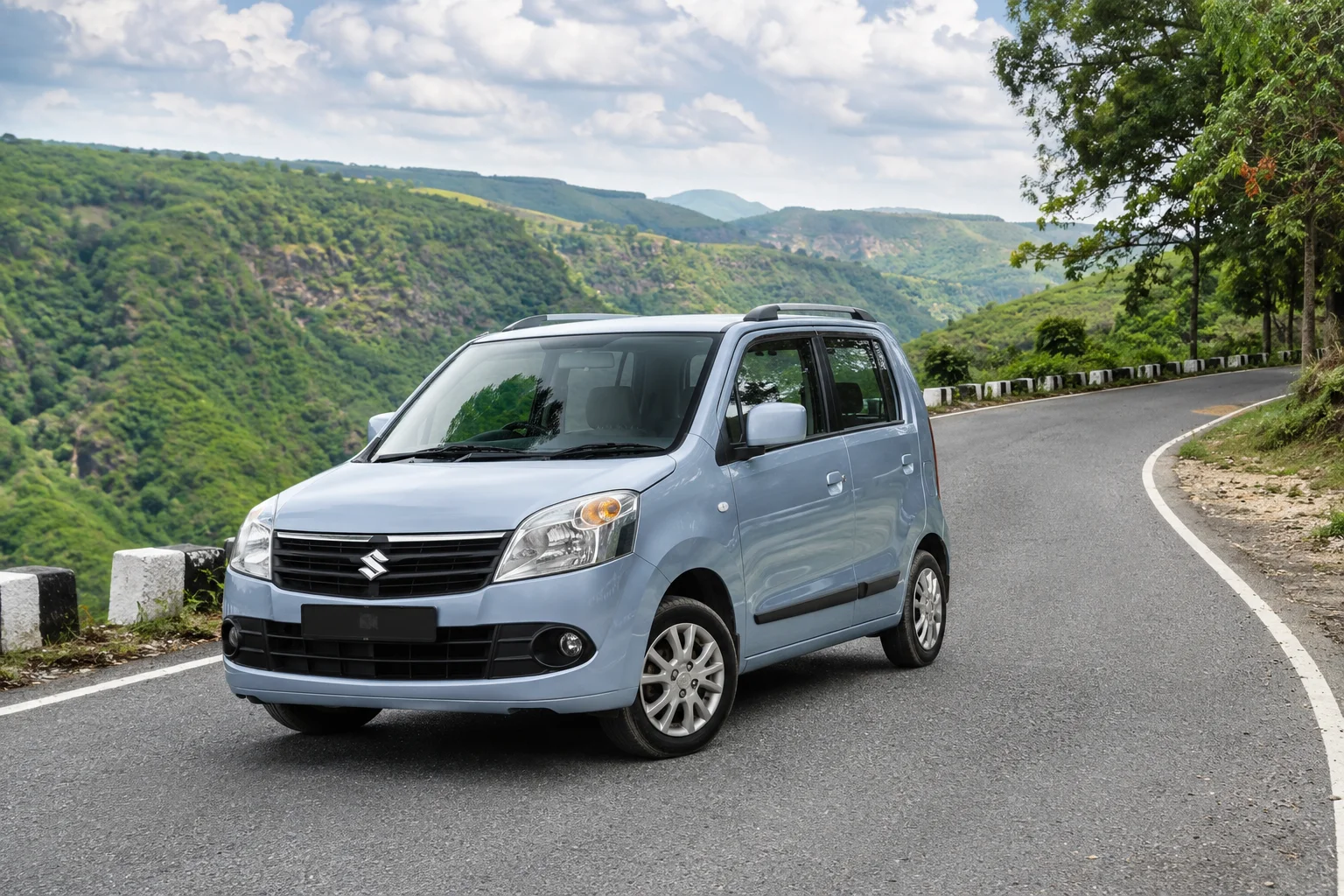 WagonR 4 seater ready for local travel